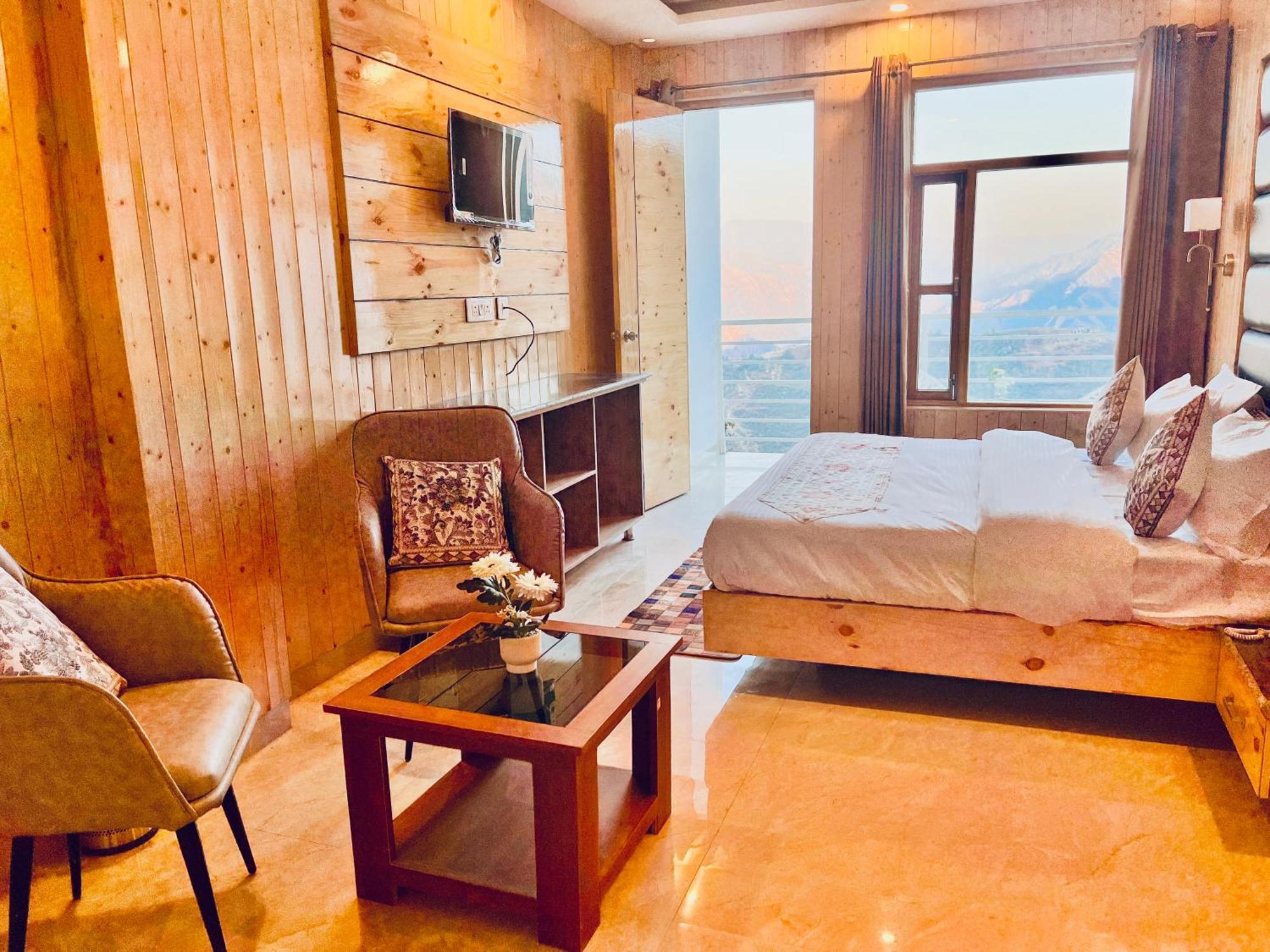 Hotel Classic Crown - #Scenic Mountain View #Open Terrace #Parking #Premium Rooms With Balcony #Guest Preferred #Best Selling Hotel In Mussoorie Exterior photo